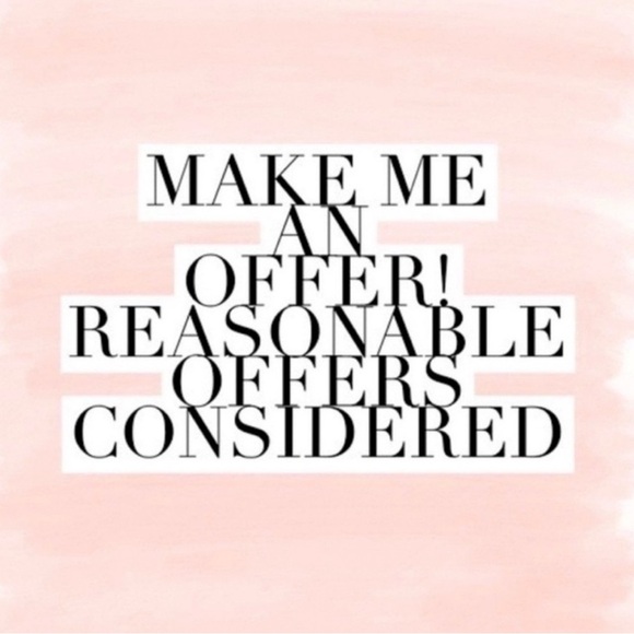 [Halara] NWT Waisted Decorative Buckle Split 2-in-1 Maxi
Casual Skirt - Picture 12 of 12